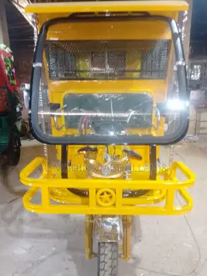 Model- 1307_School Van - 4.2/8 Feet_Mishuk Motor