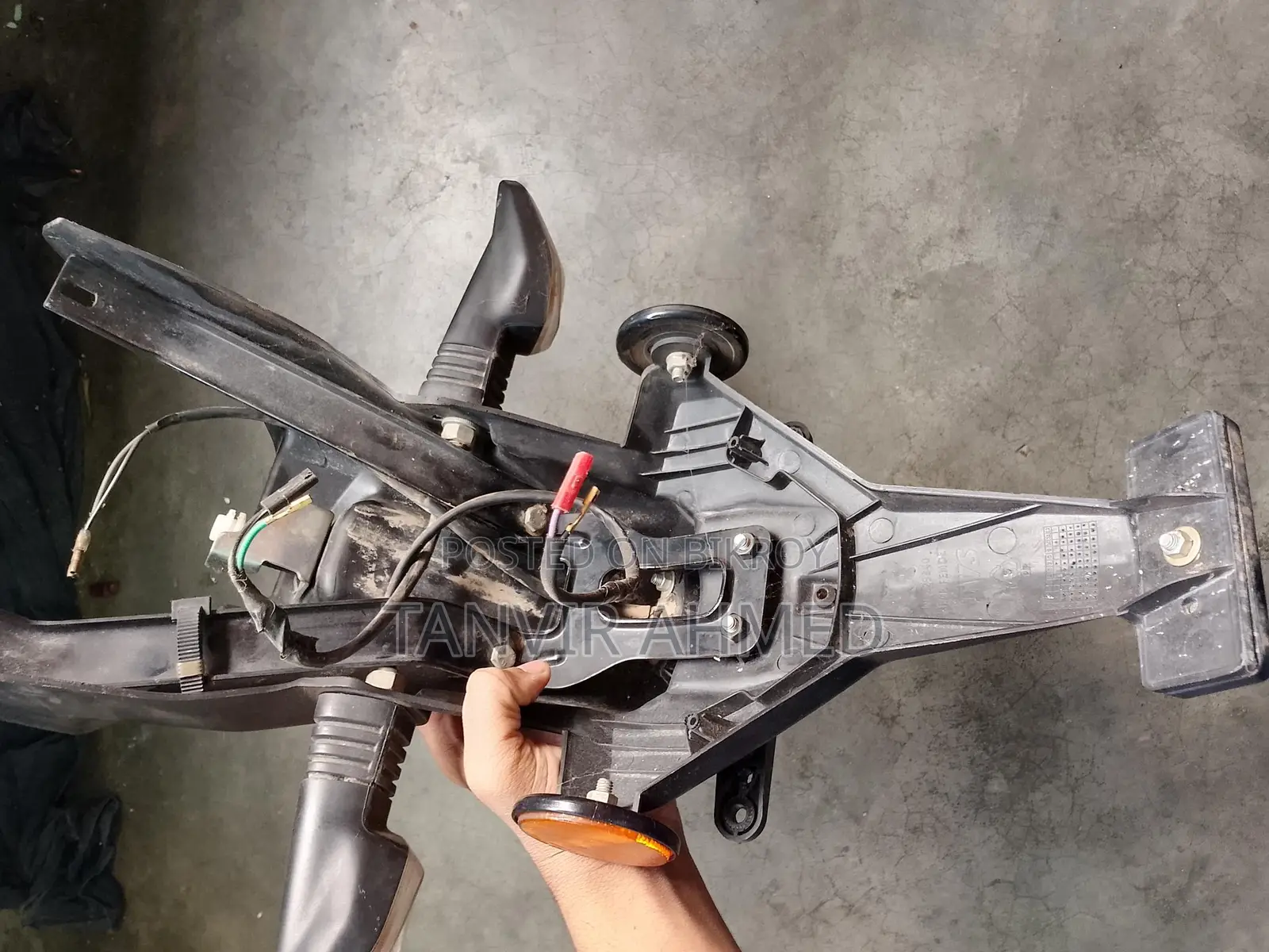Apache 4v Back Part