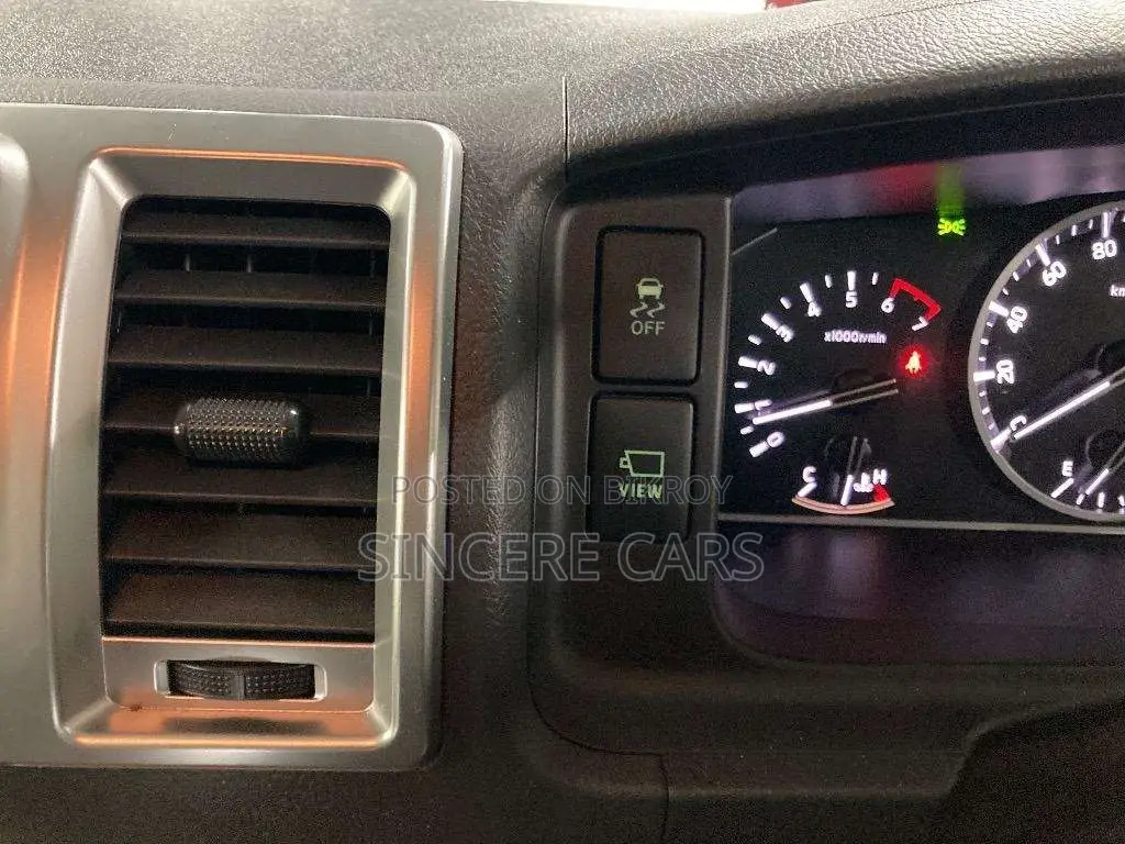 Toyota Hiace SUPER GL KEY START 2020