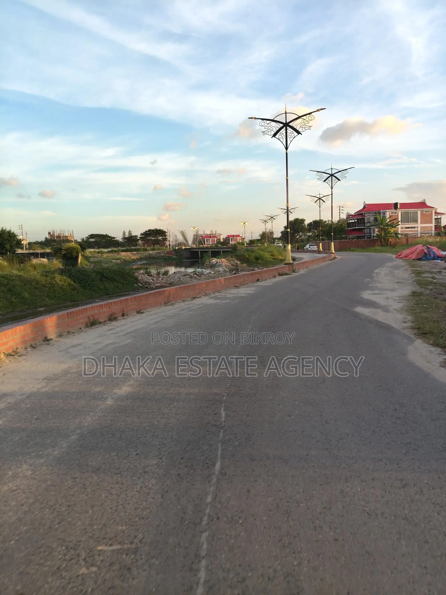 Block=L,40 Katha North/ South Plot Sale