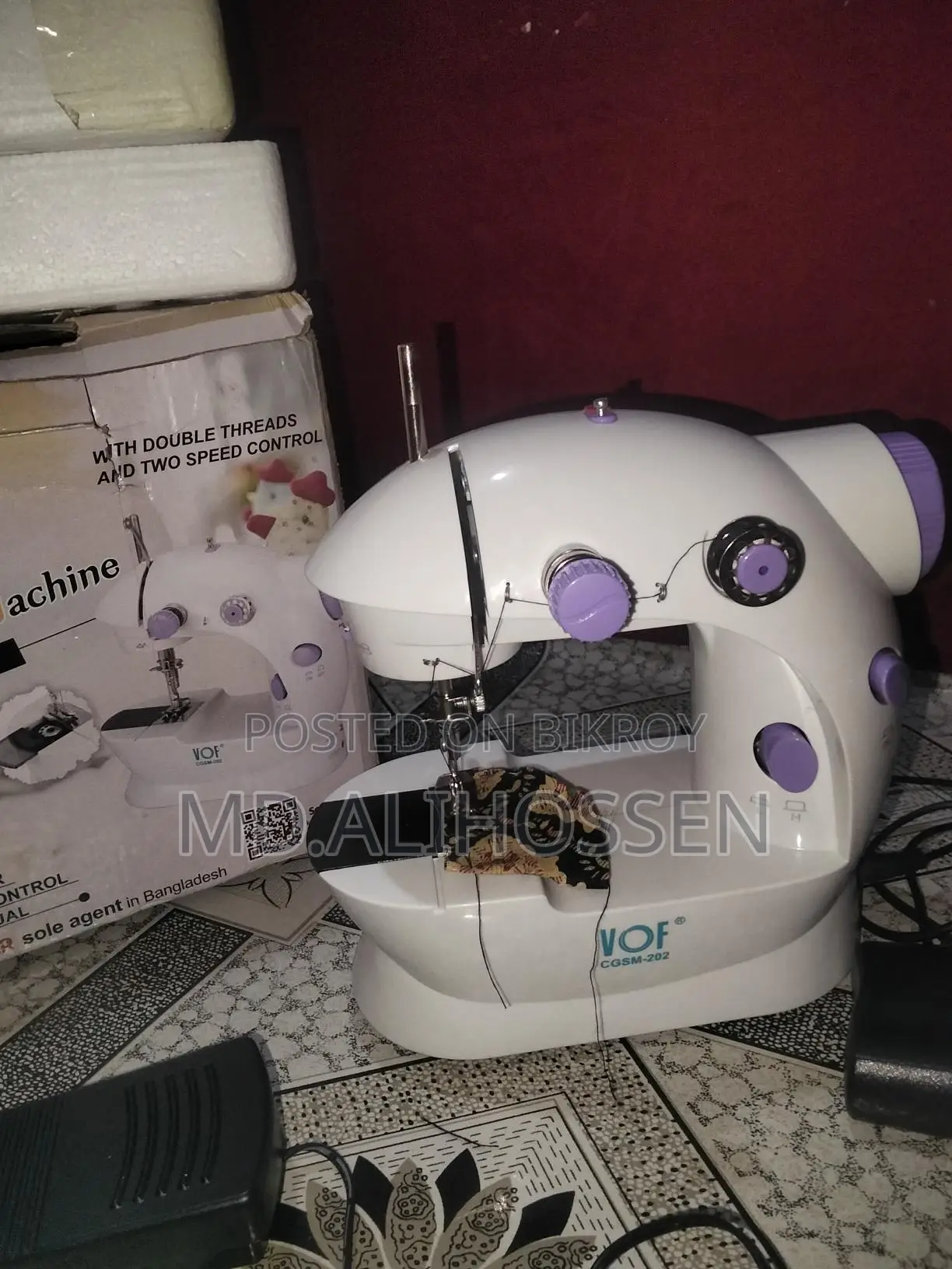 Mini Sewing Machine