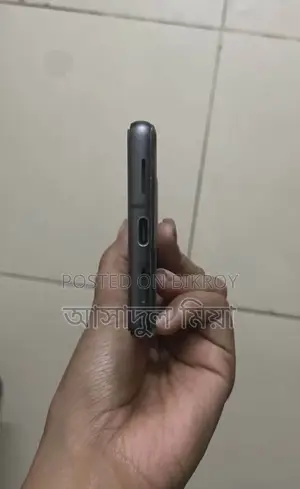 Google Pixel 7 . (Used)