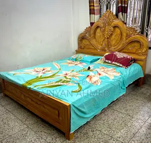সেগুন কাঠের সেমি বক্স খাট ।৬^৭ ফিট