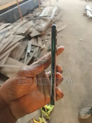 Samsung Galaxy S23 8/256 (Used)