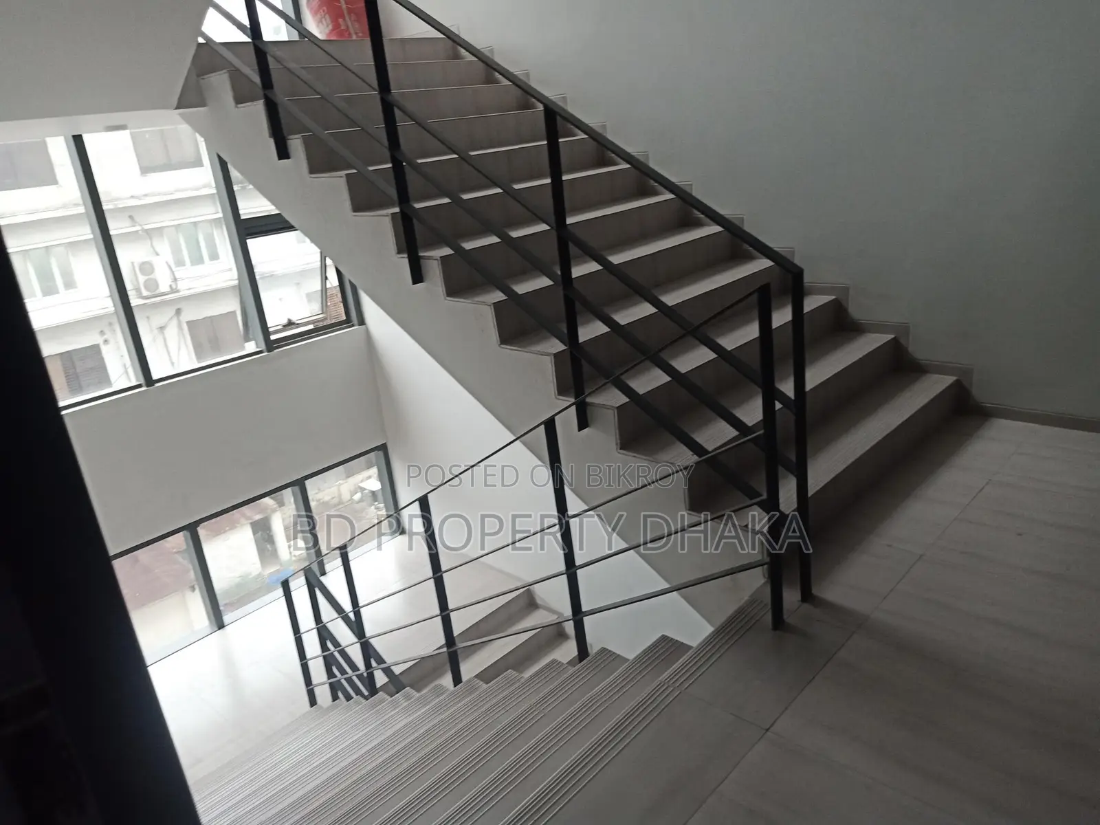 11500 Sqft Open Commercial Space Rent in Tajgao Avenue