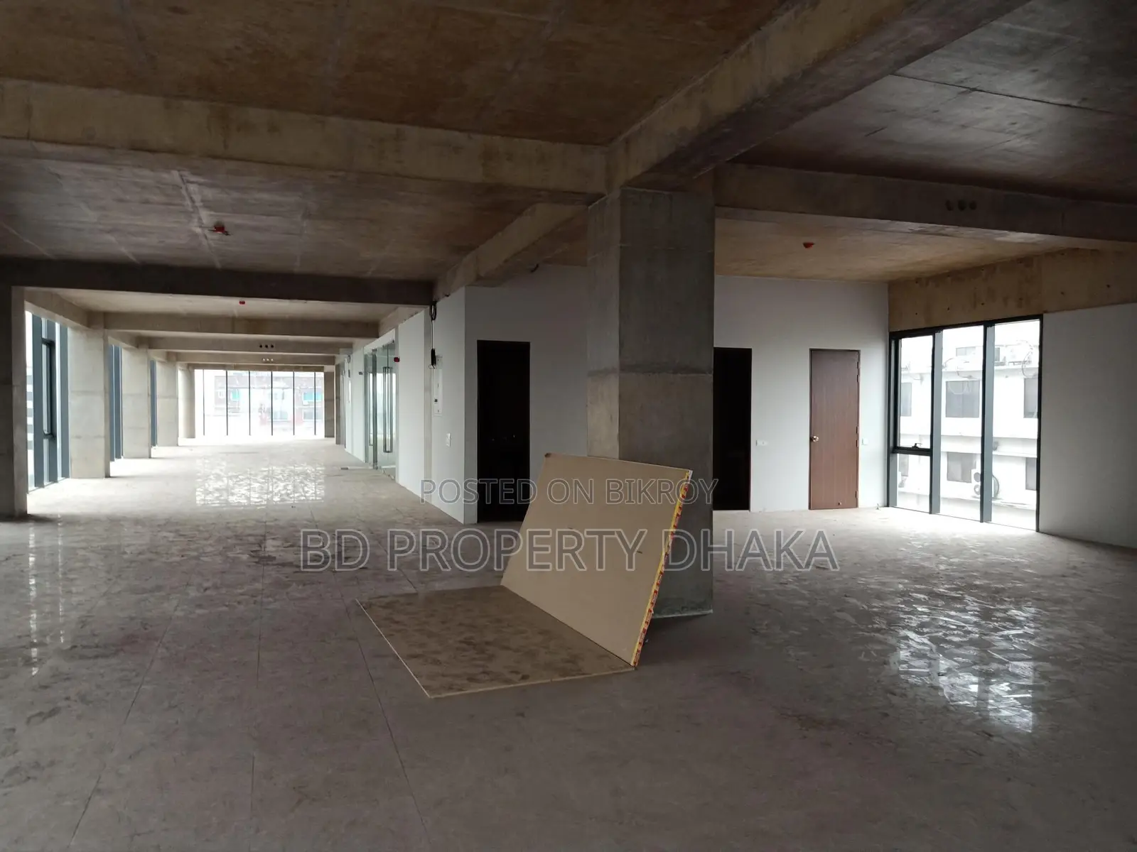 11500 Sqft Open Commercial Space Rent in Tajgao Avenue