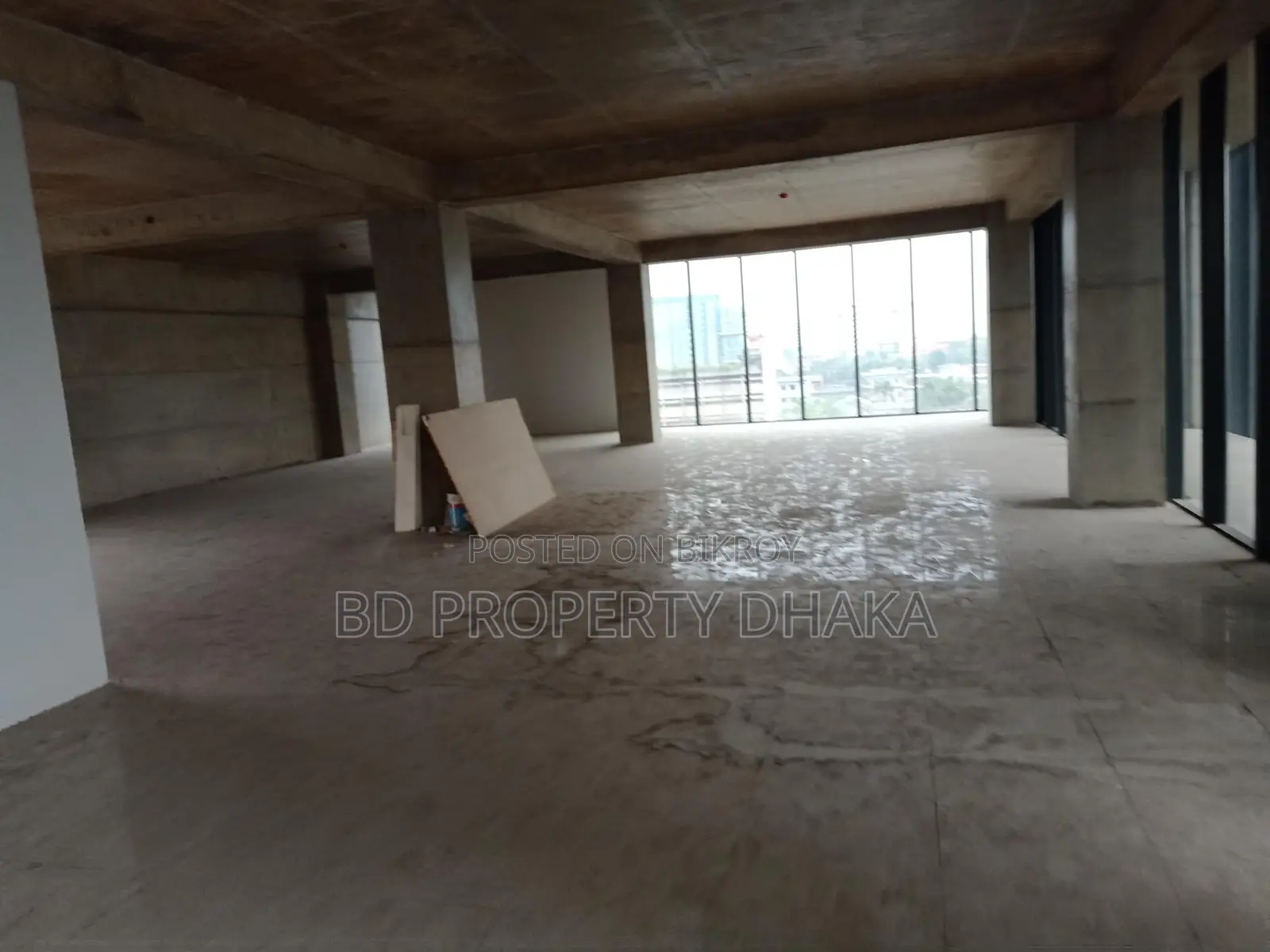 11500 Sqft Open Commercial Space Rent in Tajgao Avenue
