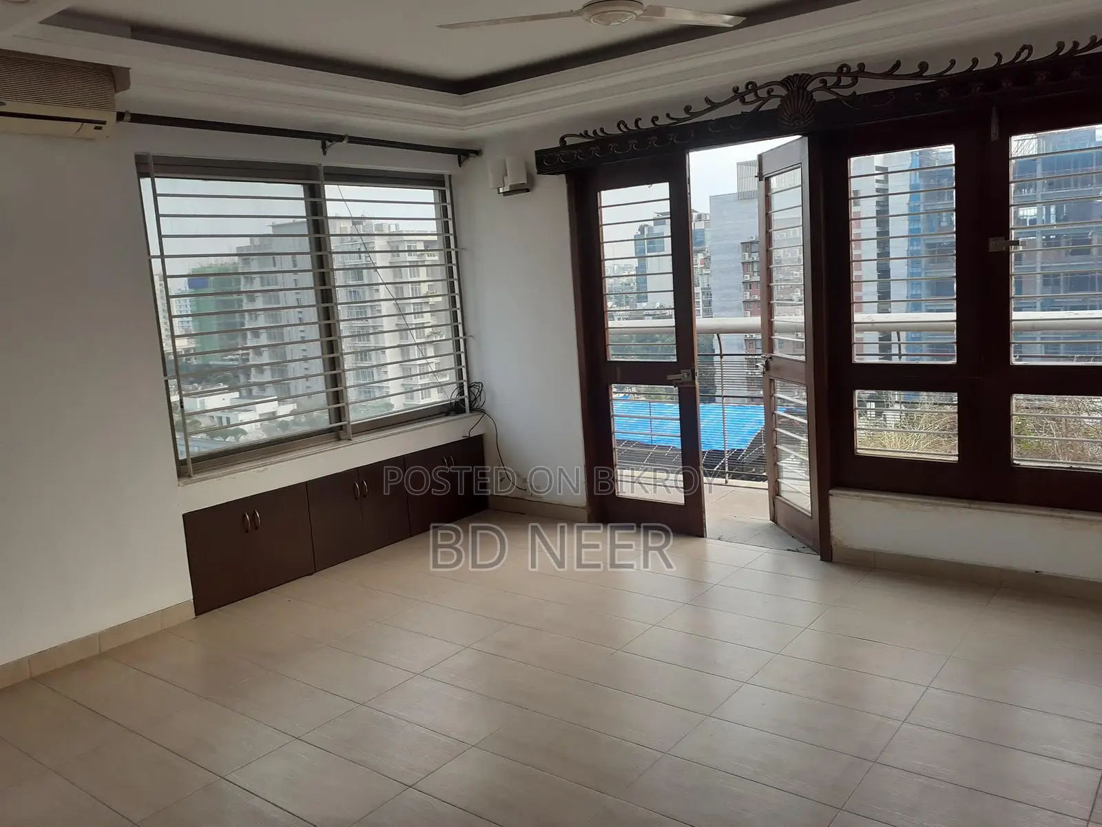 Duplex 7500 SqFt 10Th &11th Floor For Rent in Gulshan-2
