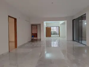 গুলশানে ভাড়ার জন্য বিলাসবহুল ব্র্যান্ড নিউ (৪২৯০ বর্গফুট) অ্যাপার্টমেন্ট