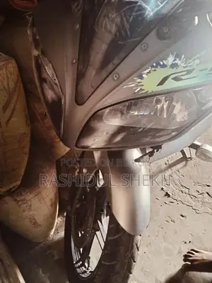Yamaha R15 2017