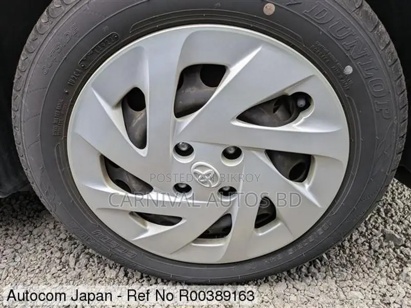 Toyota Axio EX PACKAGE HYBRID 2020