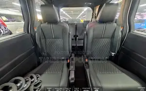 Toyota Noah Hybrid S-Z 4.5 Grade 2022