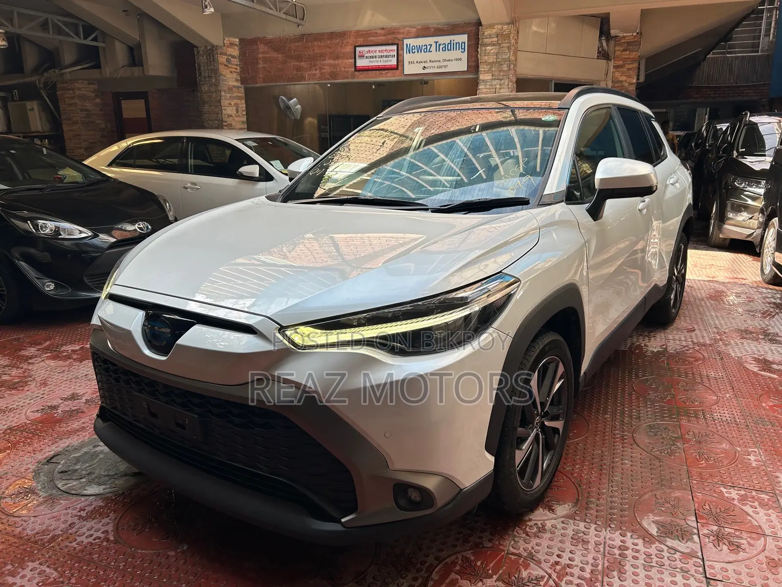 Toyota Corolla Cross Z PKG PEARL 2022