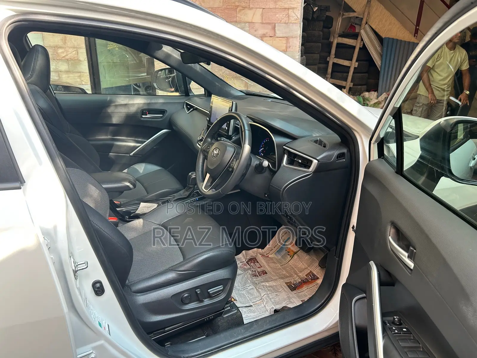 Toyota Corolla Cross Z PKG PEARL 2022