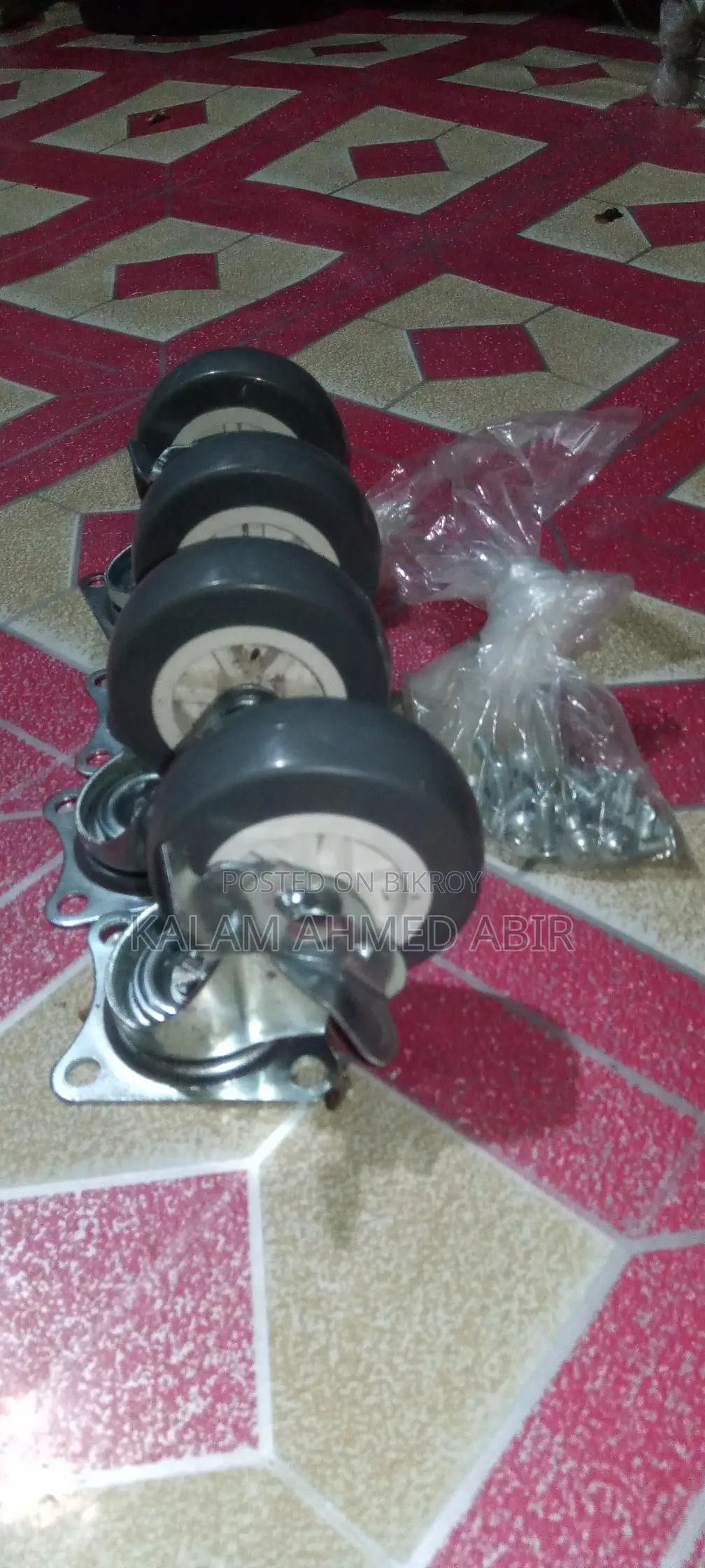 Fridge wheels
