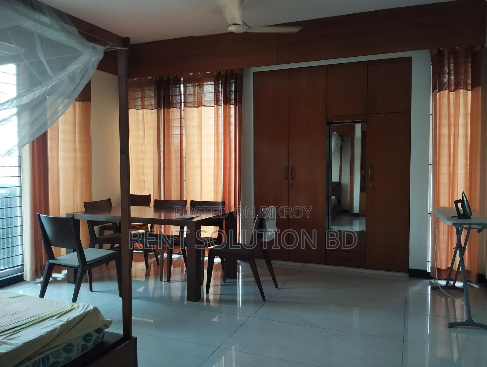 গুলশান ২-এ ভাড়ার জন্য ৪০০০ বর্গফুটের ক্লাসি ফার্নিশড ফ্ল্যাট