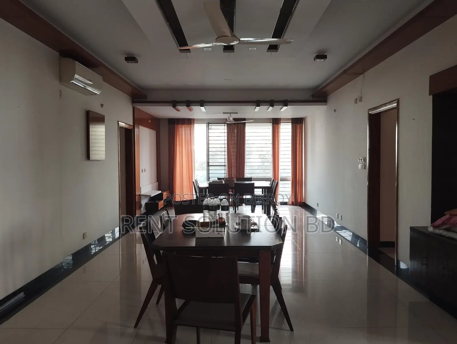 গুলশান ২-এ ভাড়ার জন্য ৪০০০ বর্গফুটের ক্লাসি ফার্নিশড ফ্ল্যাট