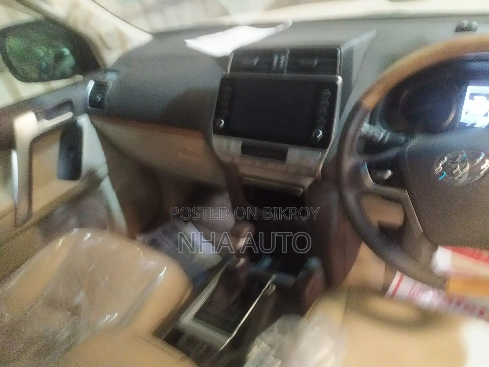 Toyota Land Cruiser Prado TXL 2023
