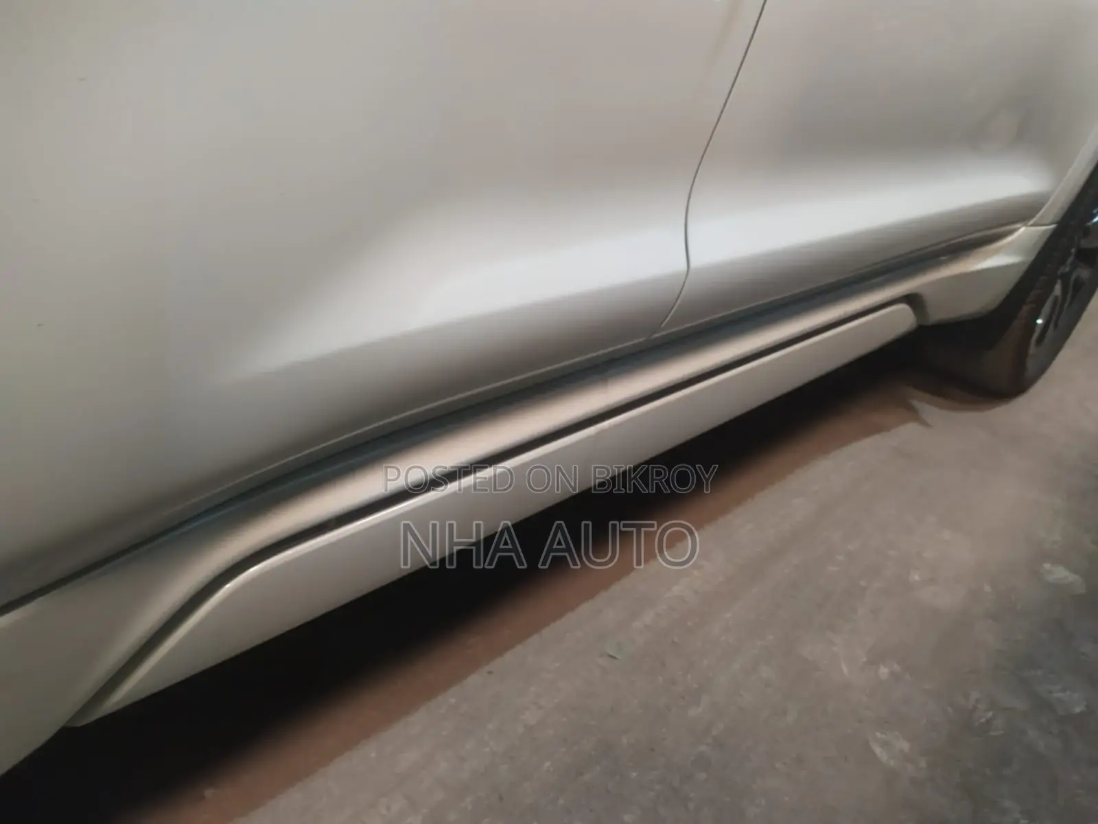Toyota Land Cruiser Prado TXL 2023