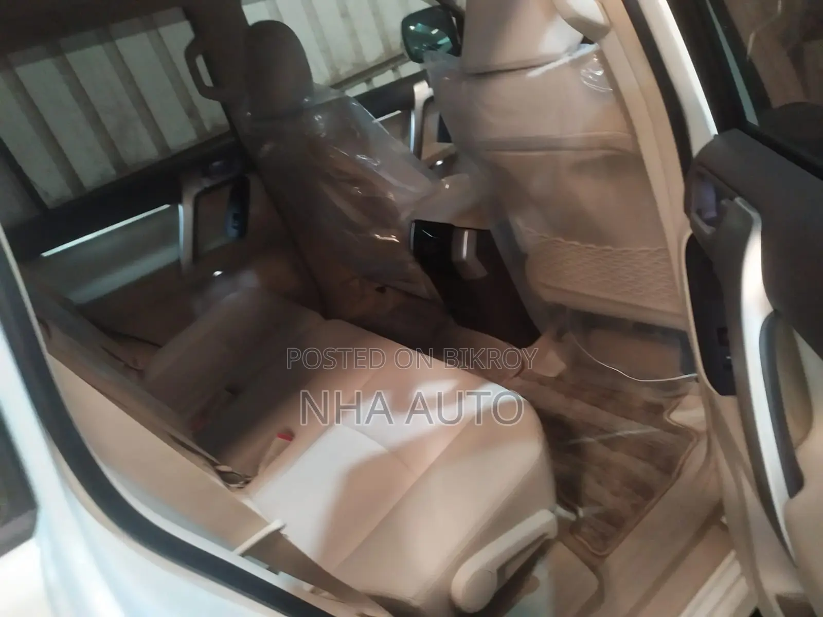 Toyota Land Cruiser Prado TXL 2023
