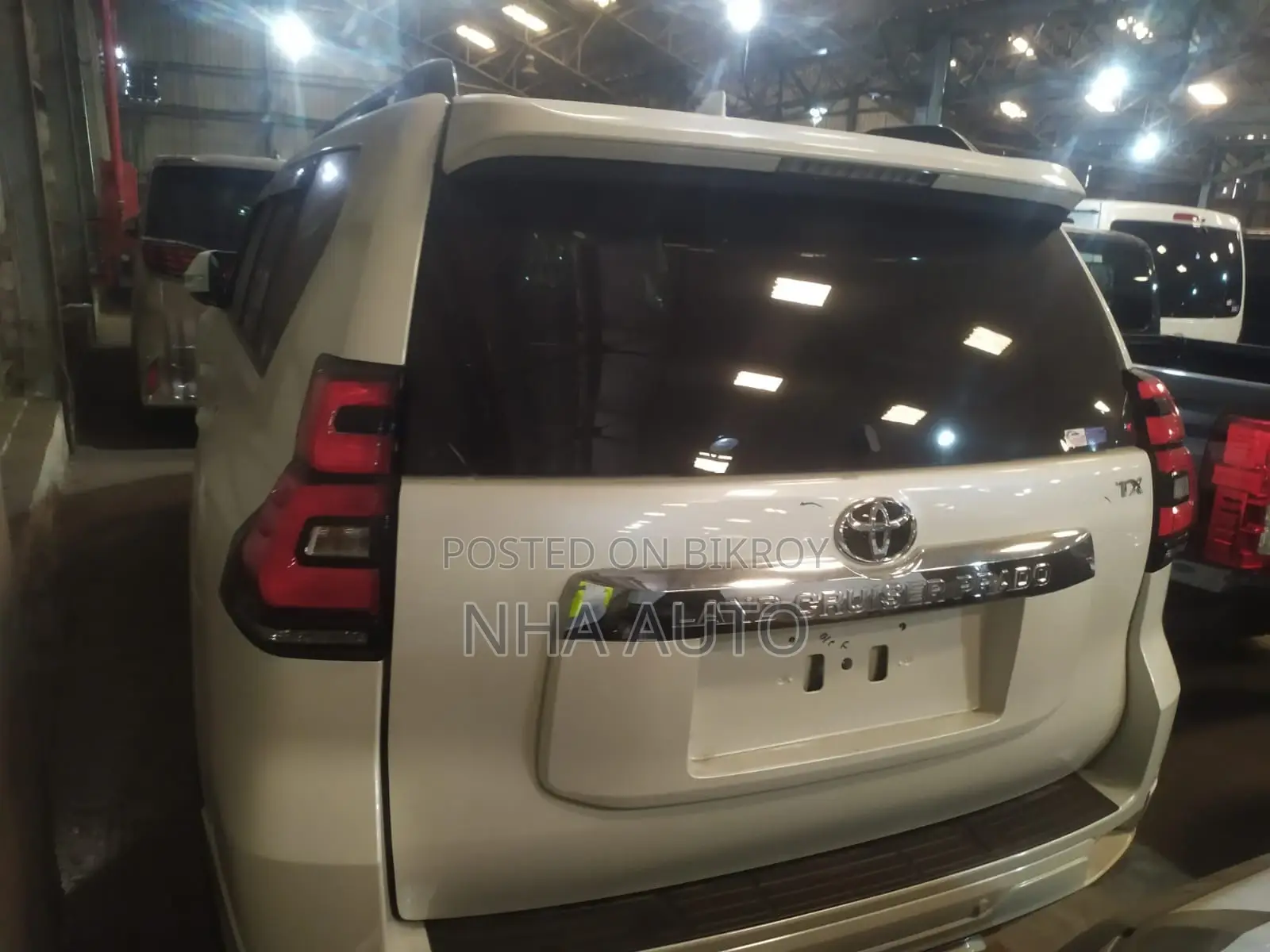 Toyota Land Cruiser Prado TXL 2023