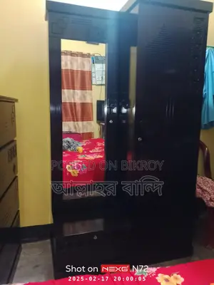 High-Quality Malaysian Wooden Wardrobe