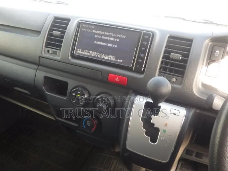 Toyota Hiace GL, DUAL AC 2020