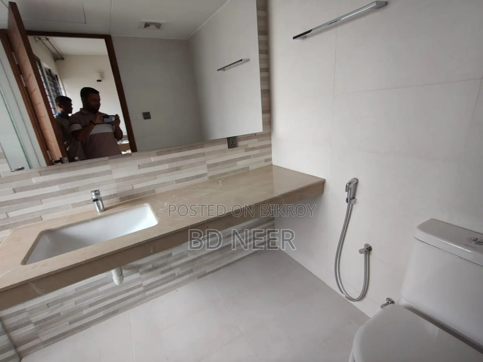 Mordent Facilities 4Bed Flat Rent in Gulshan-2 North