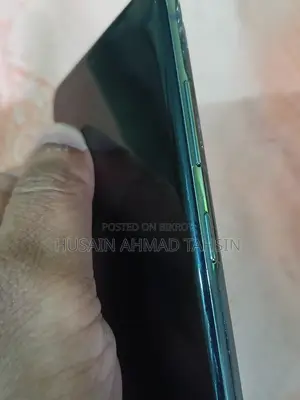 Samsung Galaxy S20 FE (Used)
