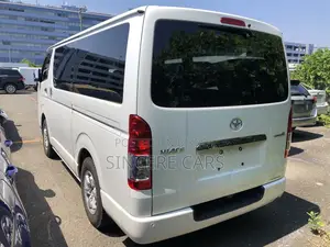 Toyota Hiace Super GL Dark Prime2 2020