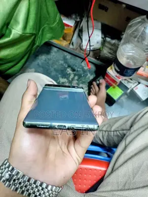 Google Pixel 6 8/256 (Used)