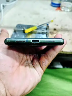 Google Pixel 6 8/256 (Used)