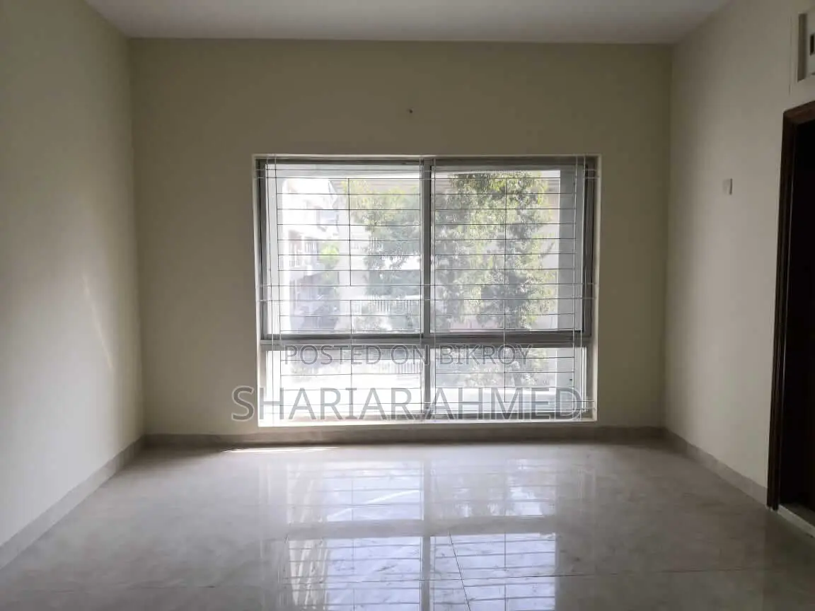 Offering You An Excellent 2500 Sq Ft Flat For Rent In Gulshan