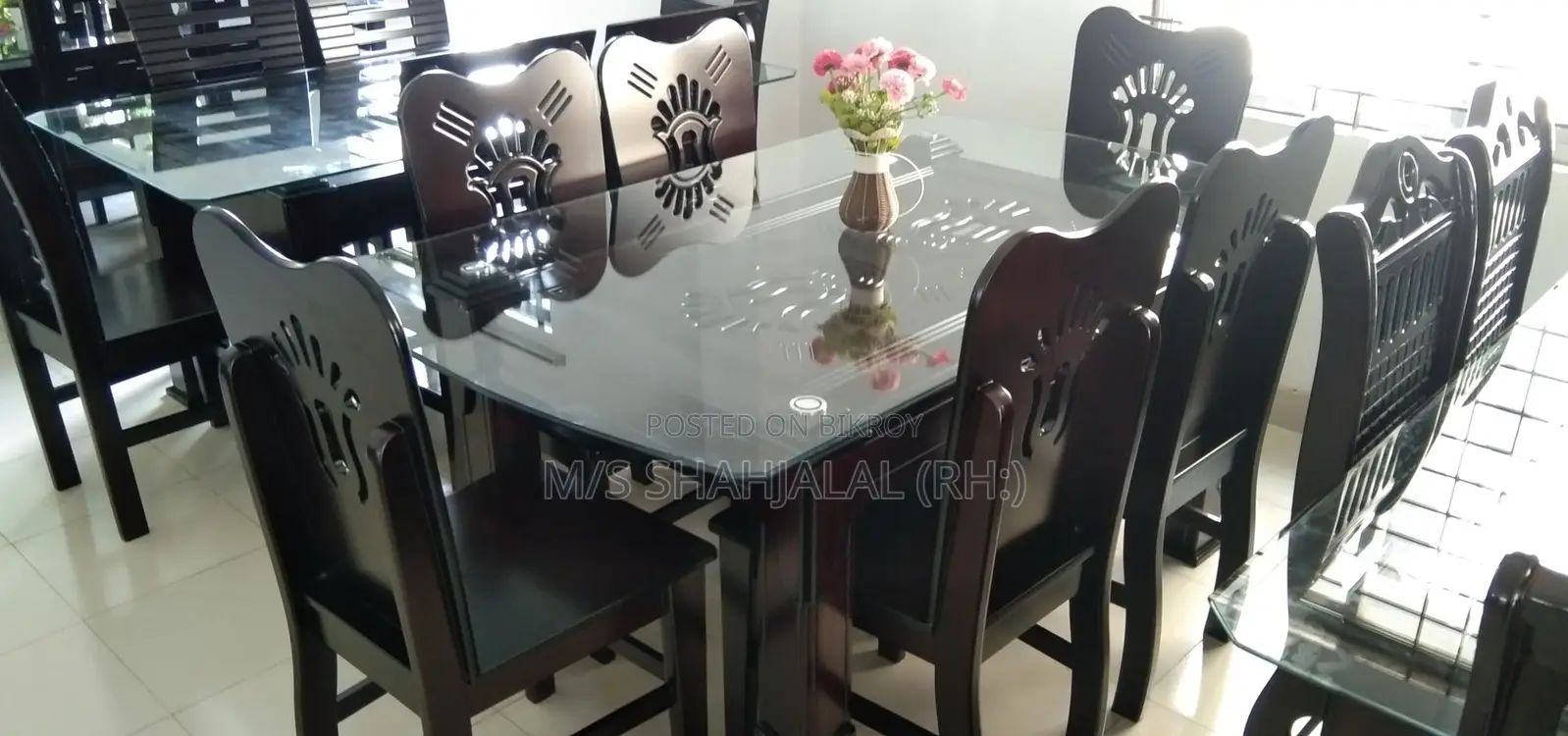 Sun-Flower Model Dining Table with 6 Chairs