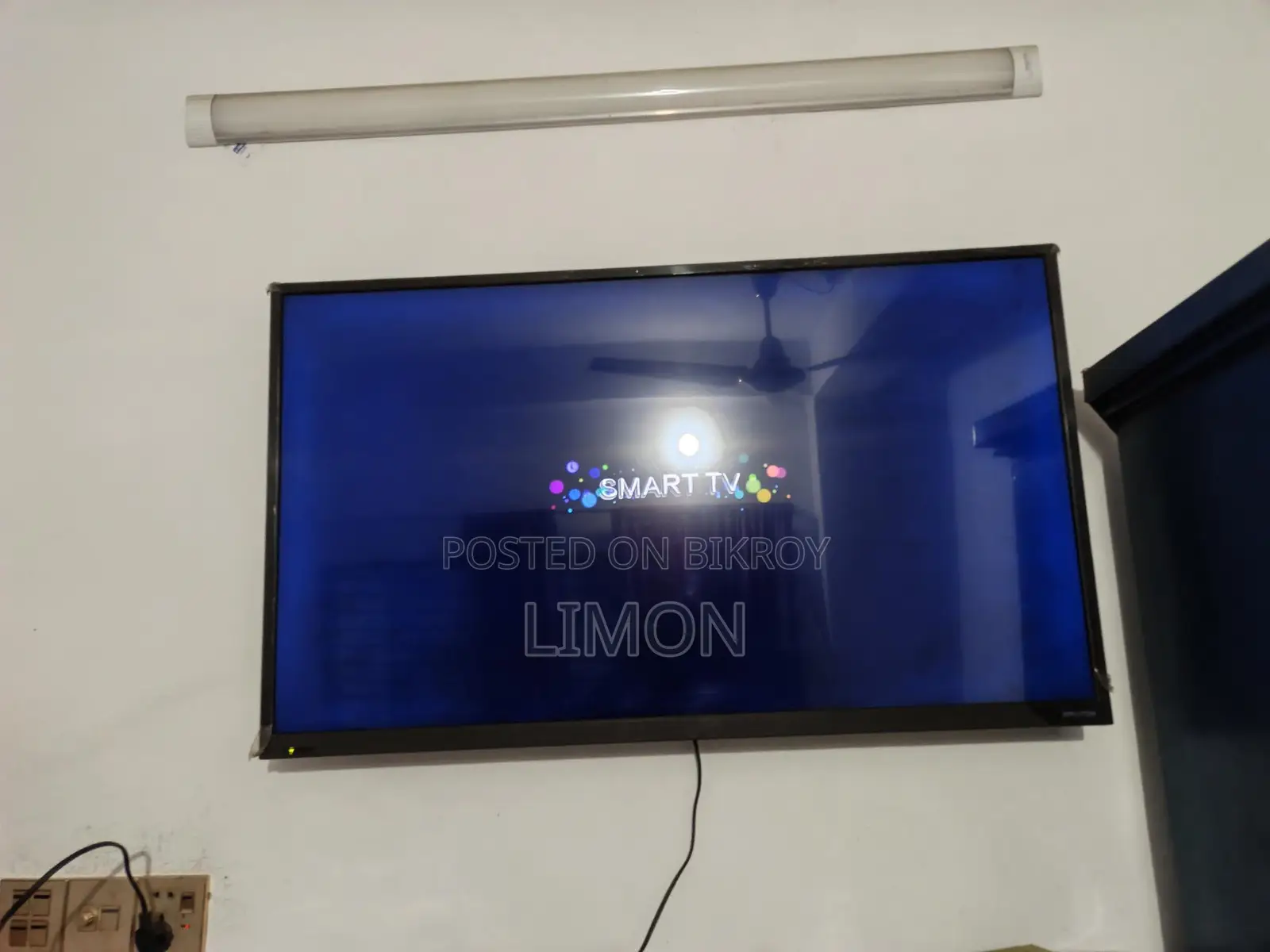 Walton 43" Smart TV