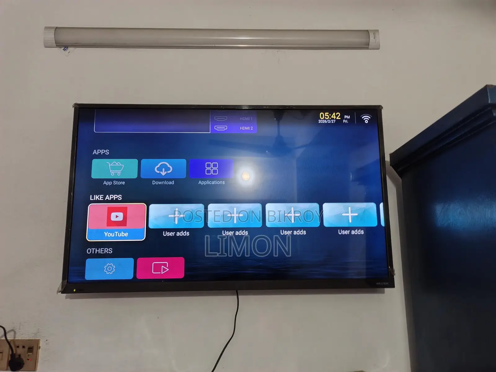 Walton 43" Smart TV