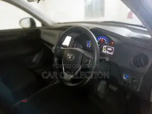 Toyota Axio Ex Hybrid White 2020