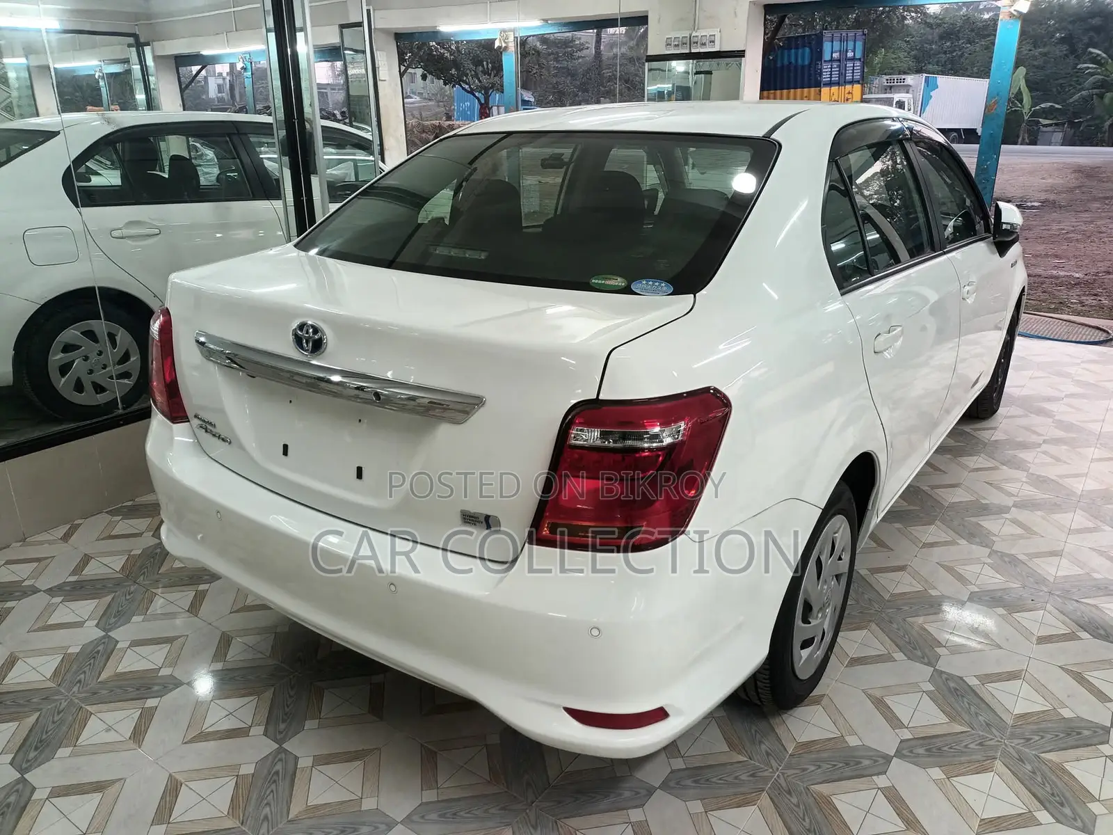 Toyota Axio Ex Hybrid White 2020