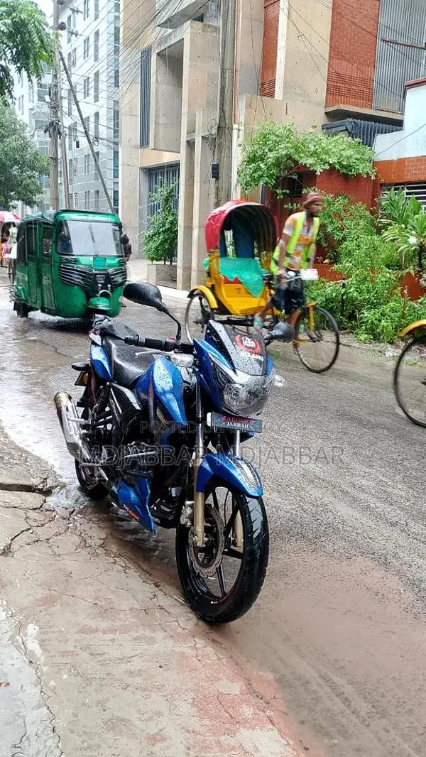 TVS Apache RTR 160 . 2026