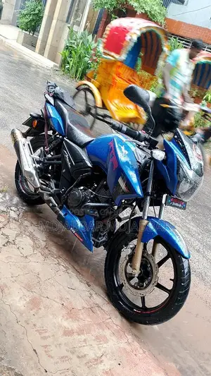 TVS Apache RTR 160 . 2026