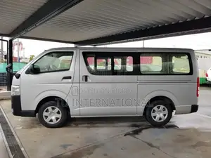 Toyota Hiace DX-NON HYBRID 2021