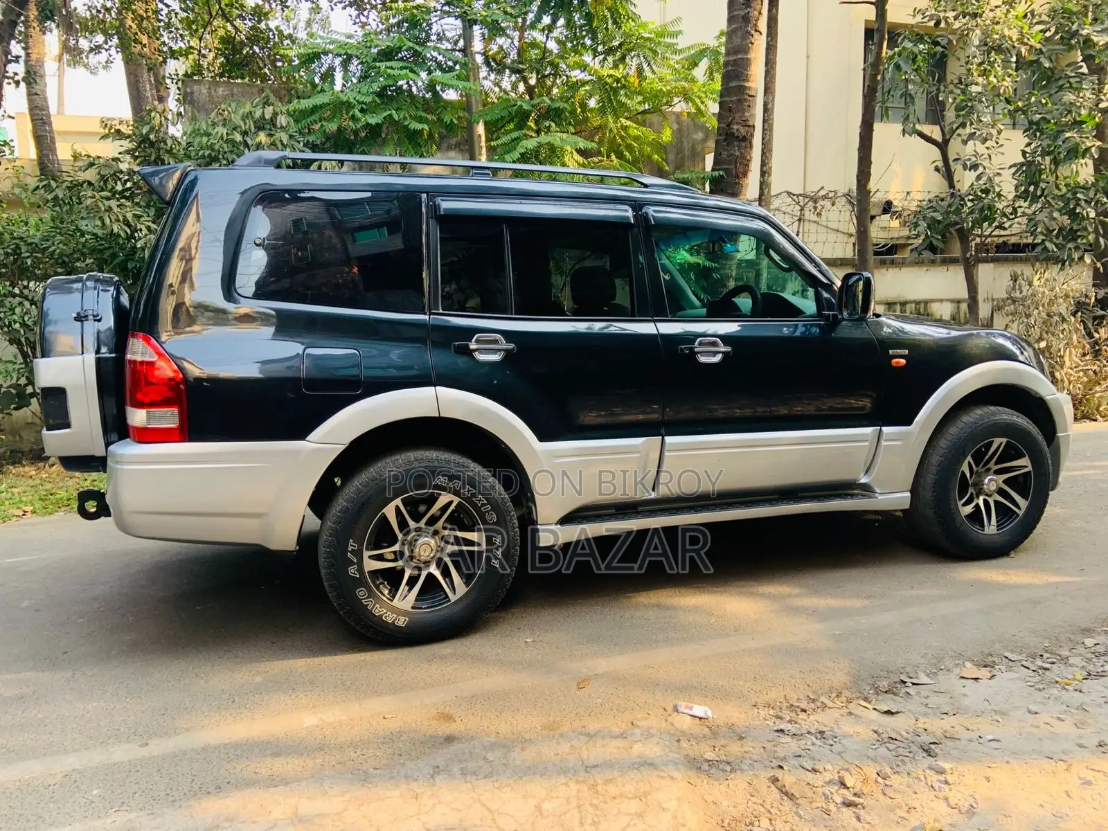 Mitsubishi Pajero V73 2.0L SUNROOF 2005