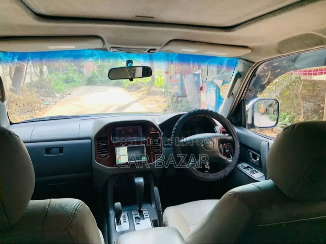 Mitsubishi Pajero V73 2.0L SUNROOF 2005