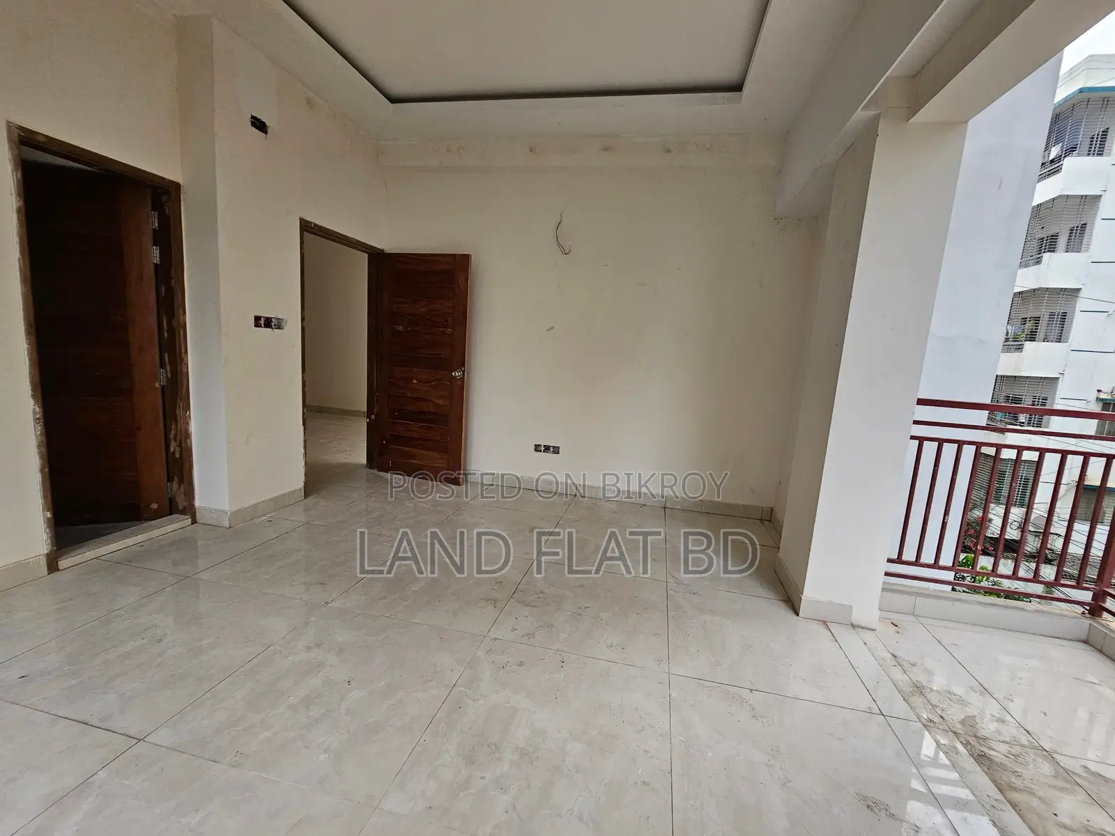 #1839sft Ready Flat @i Block, Bashundhara R/A (with Interior)