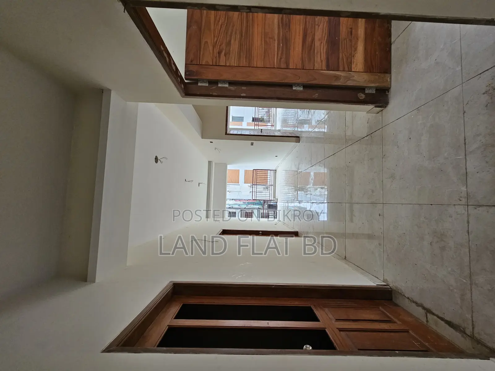 #1839sft Ready Flat @i Block, Bashundhara R/A (with Interior)