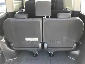 Toyota Noah Hybrid X READY 2020
