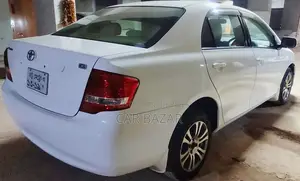 Toyota Axio X Pro Extra Hid 2010