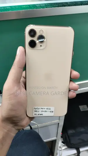 Apple iPhone 11 Pro Max . (Used)