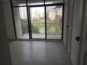 New Good Quality 6500 Sft Un Farnised Flat Rent At Gulshan 2