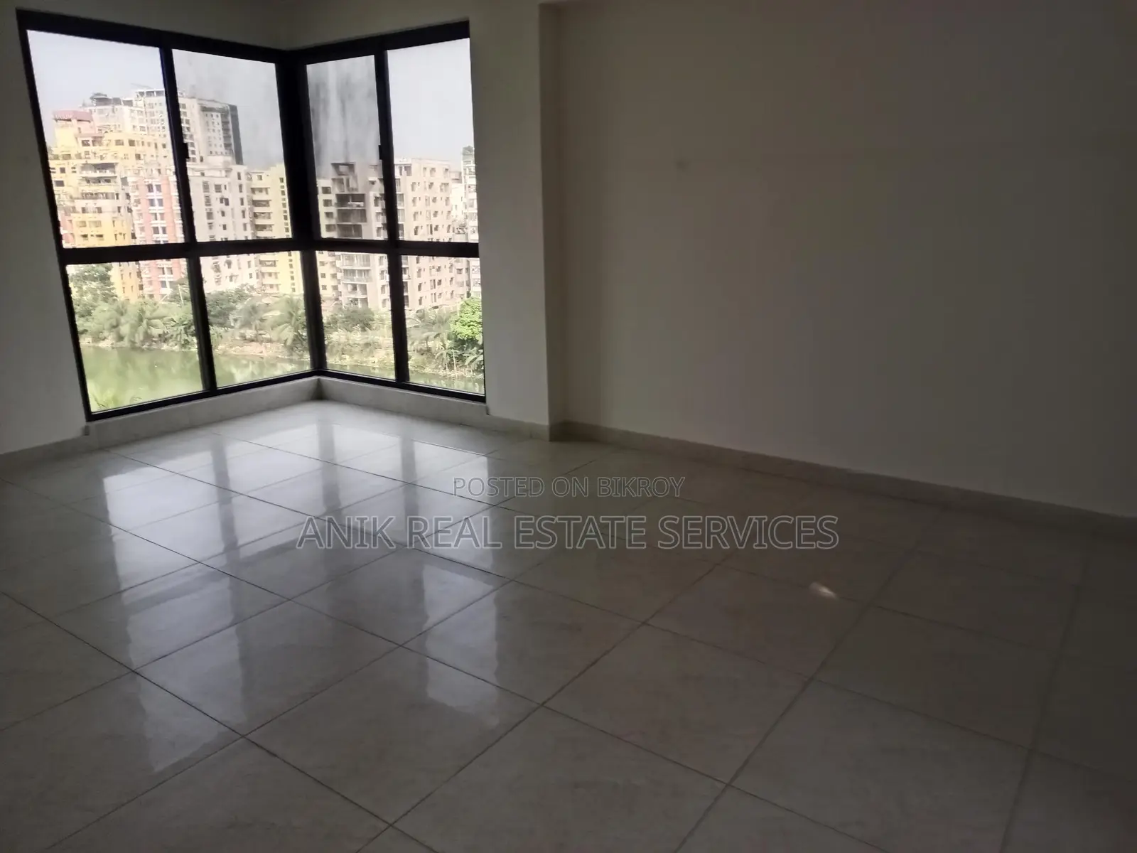 New Good Quality 6500 Sft Un Farnised Flat Rent At Gulshan 2